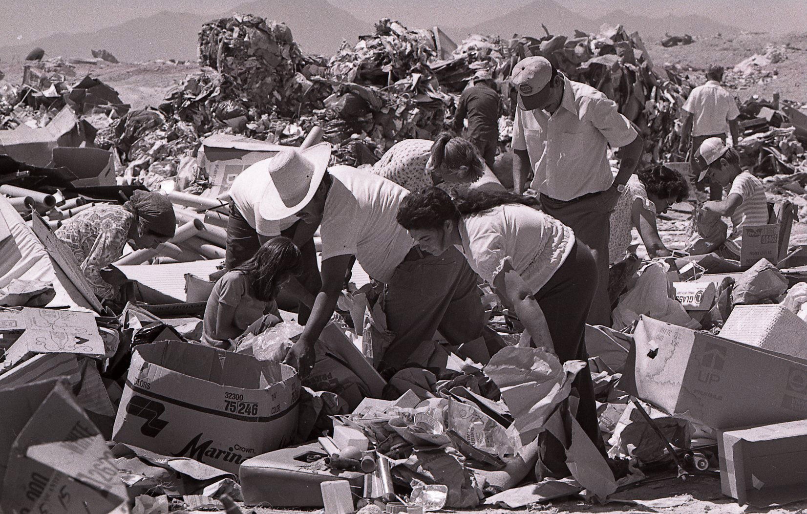 Los Reales landfill pickers